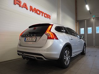 Kombi Volvo V60 Cross Country 6 av 23