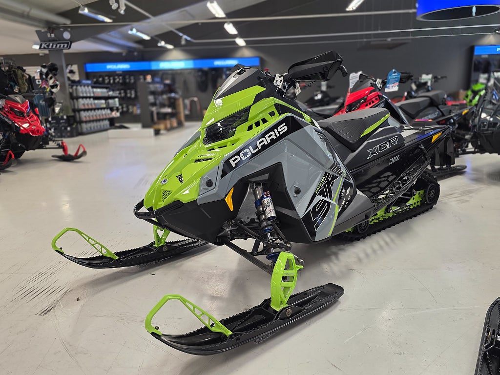 Polaris 9R INDY XCR 136 Kampanj! 