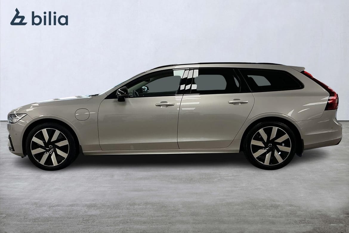 Volvo V90 2025, kuva 2/10