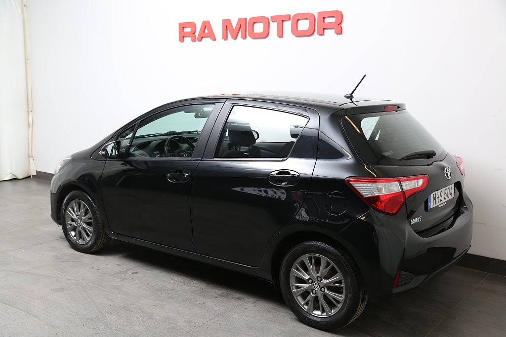 Toyota Yaris 1,5 VVT-iE Active 5-dörrar Bluetooth Kamera 2017