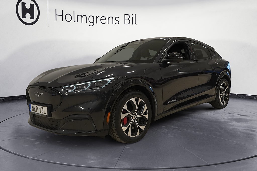 Ford Mustang Mach-E Ränta 0,99% | AWD Long Range Teknikpaket 351 hk