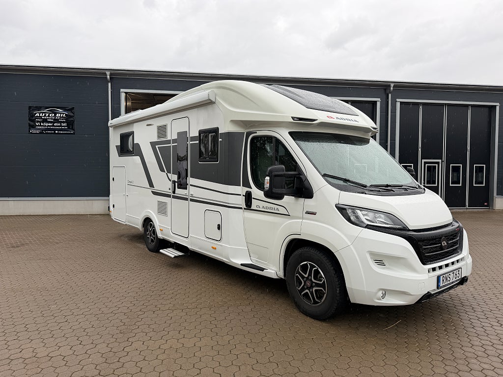 Adria Adria Mobil Coral 670 2.2 MultiJet Automatisk, 160 hk 