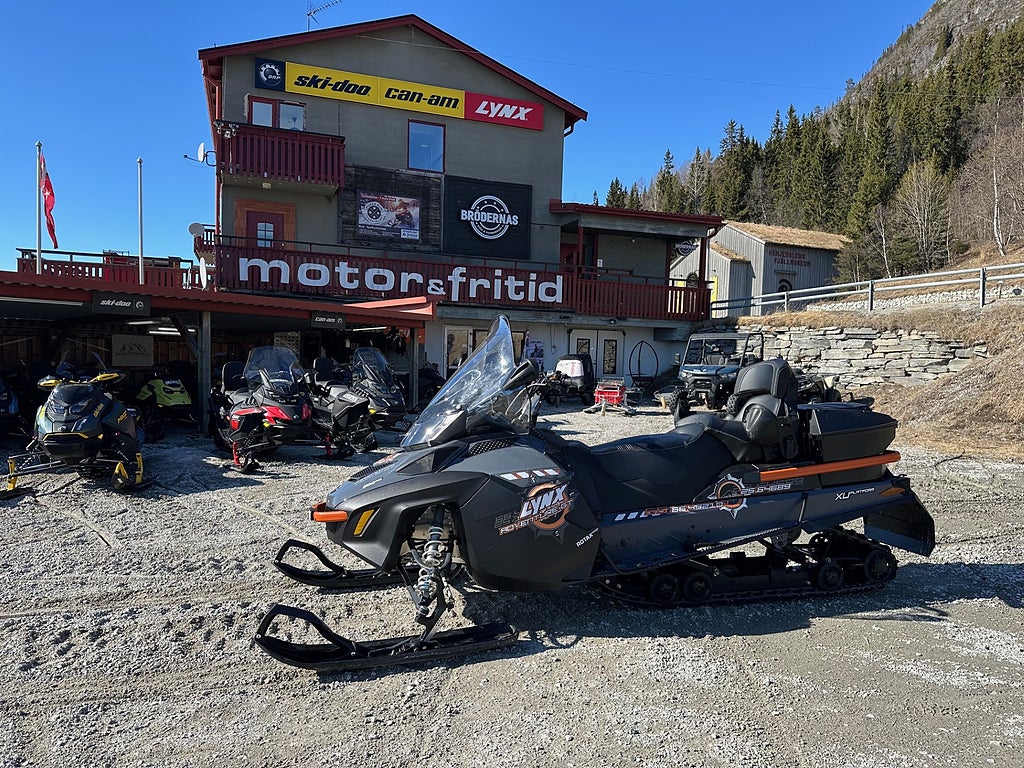 Lynx Commander GT 900 ACE -16 