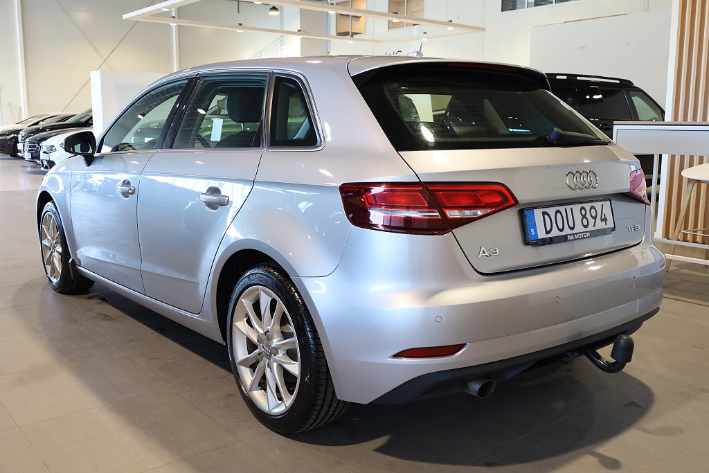 Audi A3 116hk Sportback 1.0 TFSI Comfort Drag PDC Blåtand