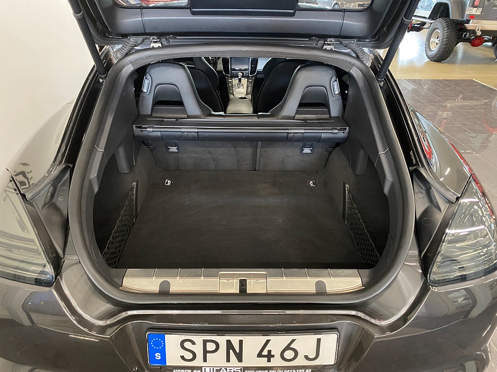 Porsche Panamera 2012 - miniatyr 25