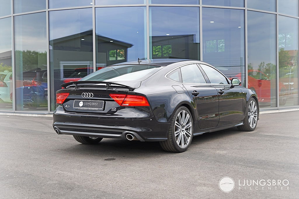 Audi A7 2011 - miniatyr 2
