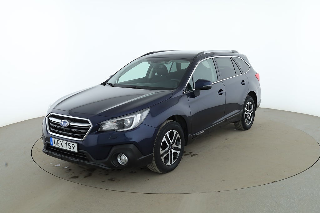 Subaru Outback 2.5 AWD / Drag, CarPlay, Keyless, Kamera