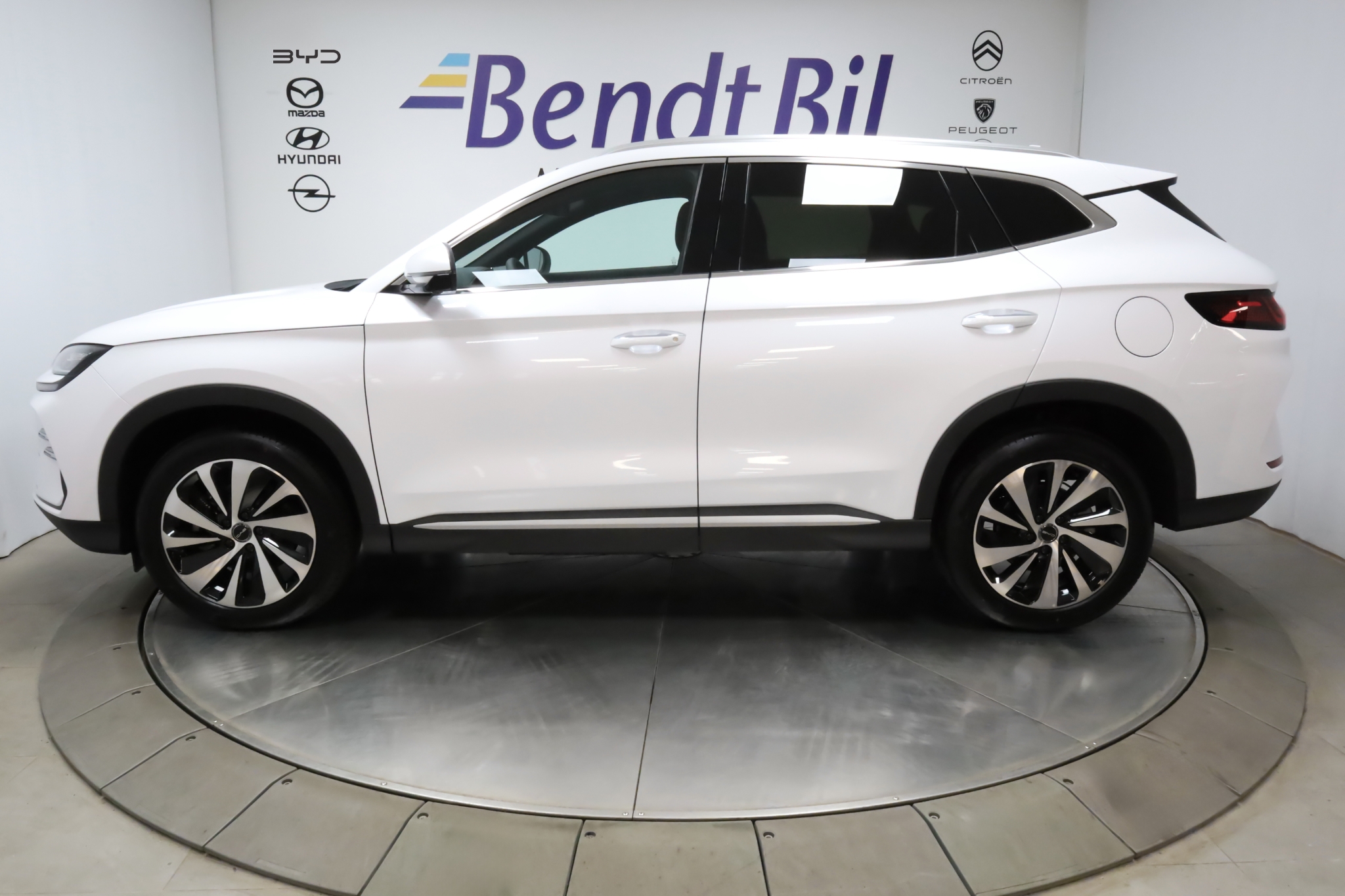 BYD Seal U DM-i 2026, kuva 6/49