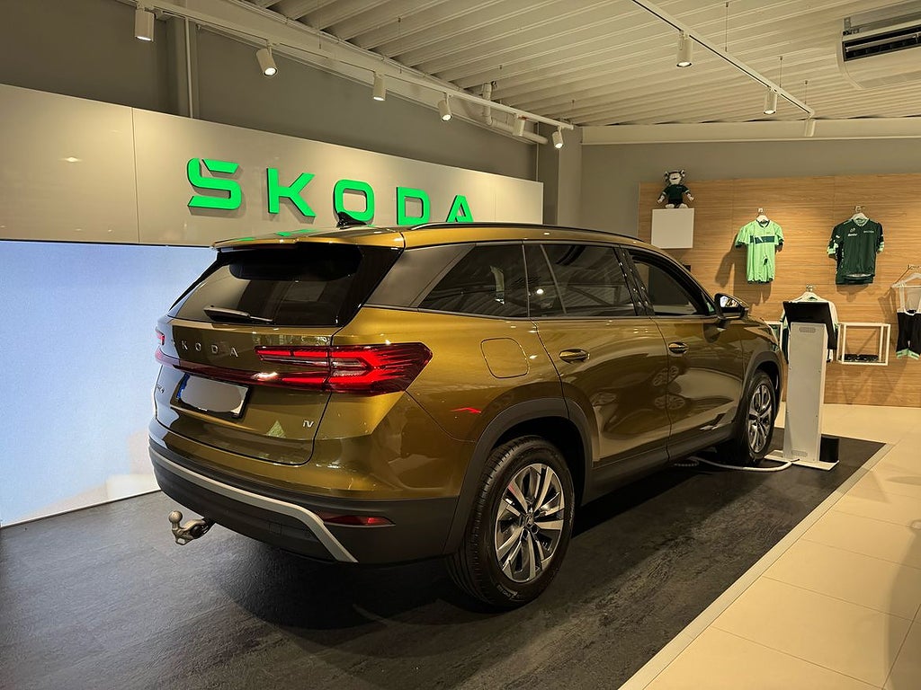 Skoda Kodiaq LADDHYBRID LAGERBILSKAMPANJ HOS BILIA NACKA!