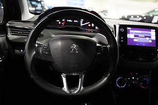 Halvkombi Peugeot 208 12 av 19