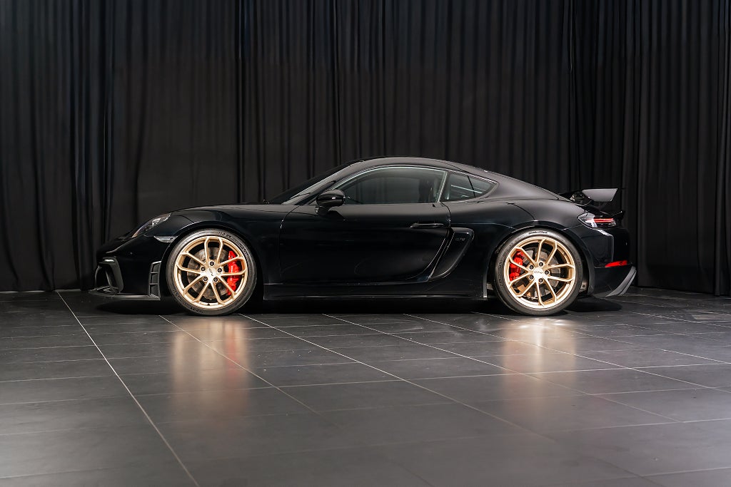 Gallery image 2 of 17