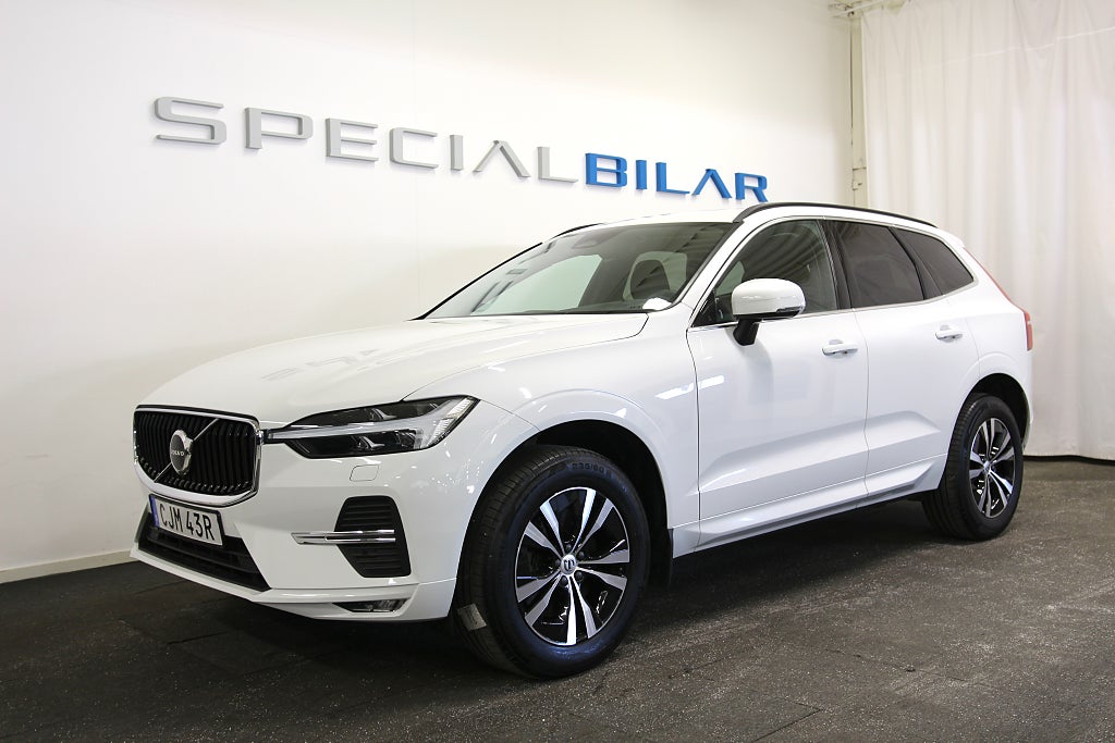 Volvo XC60 B4 AWD Momentum Backkamera Keyless 197hk