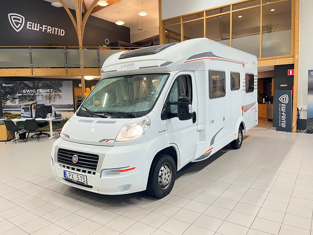 Carado T 348 (Solcell+DB+TRUMA+3 500 kg+Taksäng)