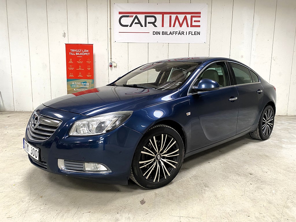 Opel Insignia 2.0 Turbo Limousine / AUT / NAVI  /  220hk