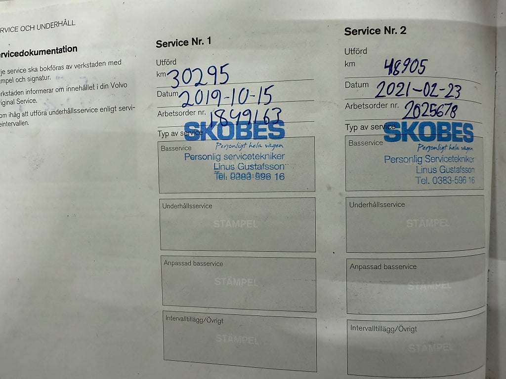 Volvo XC40 D4 AWD Geartronic Momentum Edition*24 Mån garanti - miniatyr 25