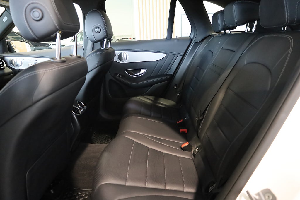 Mercedes-Benz GLC 250 d 4MATIC AUT Drag Värmare Burmester Kamera Navi 2017