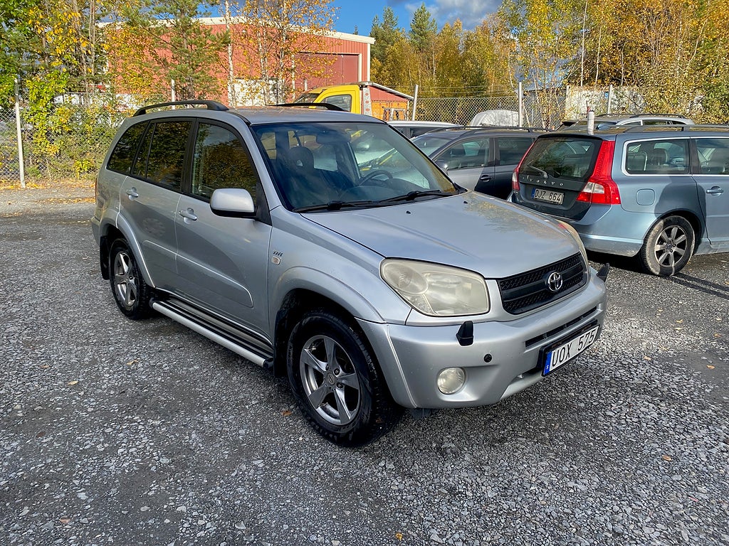Toyota RAV4 5-dörrar 2.0 VVT-i 4x4