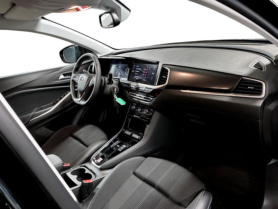 Bild på Opel Grandland GS 1.2 Turbo 130hk Aut CARPLAY NAVI