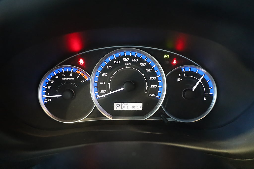 Subaru Forester 2.0 X 4WD AUT Drag M-Värme Blåtand Nybesiktigad 2012