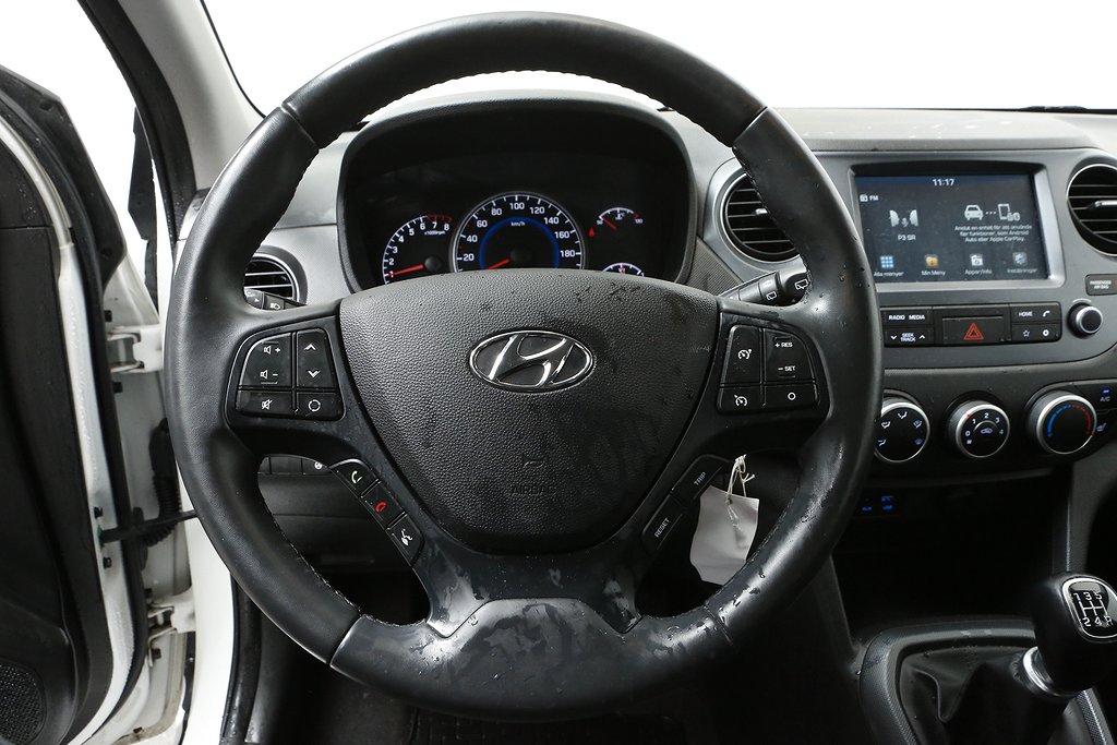 Hyundai i10 1,2 87hk Trend 5D CarPlay P-sensor 2020