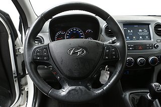 Halvkombi Hyundai i10 15 av 24