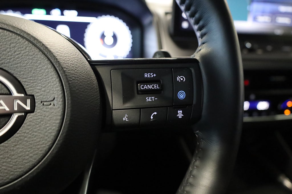 Nissan Qashqai 1,3 DIG-T XTRONIC-CVT 158hk N-Connecta Navi 360°-kamera 2024