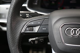 SUV Audi Q8 16 av 28