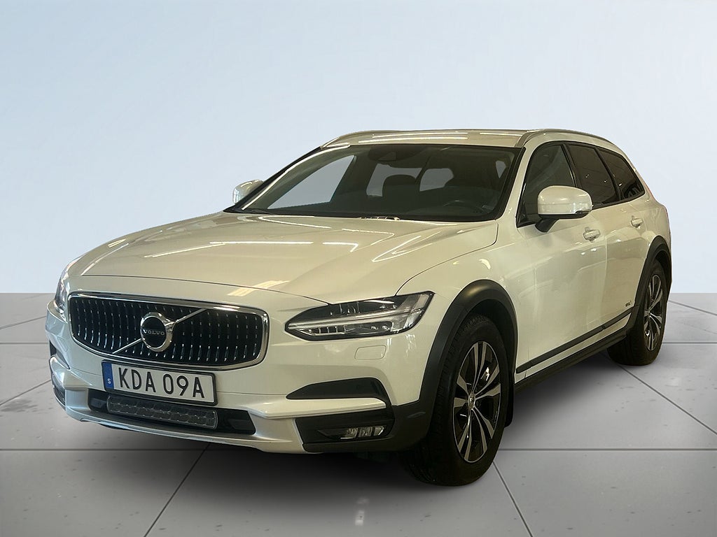 Volvo V90 Cross Country