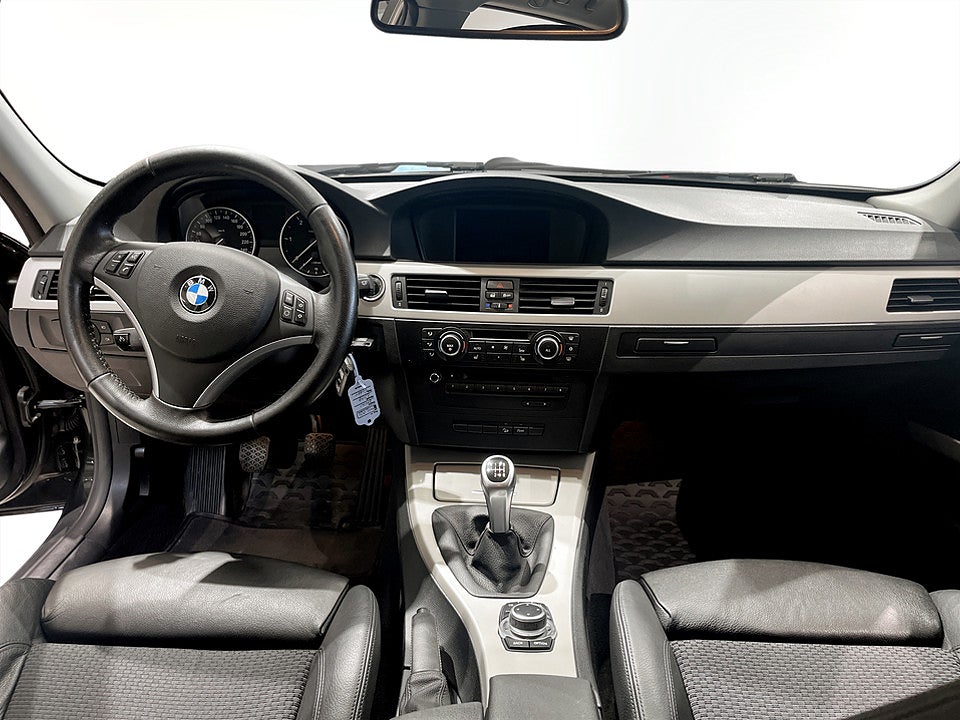 Bild på BMW 320D Touring 184hk Xdrive BLUETOOTH