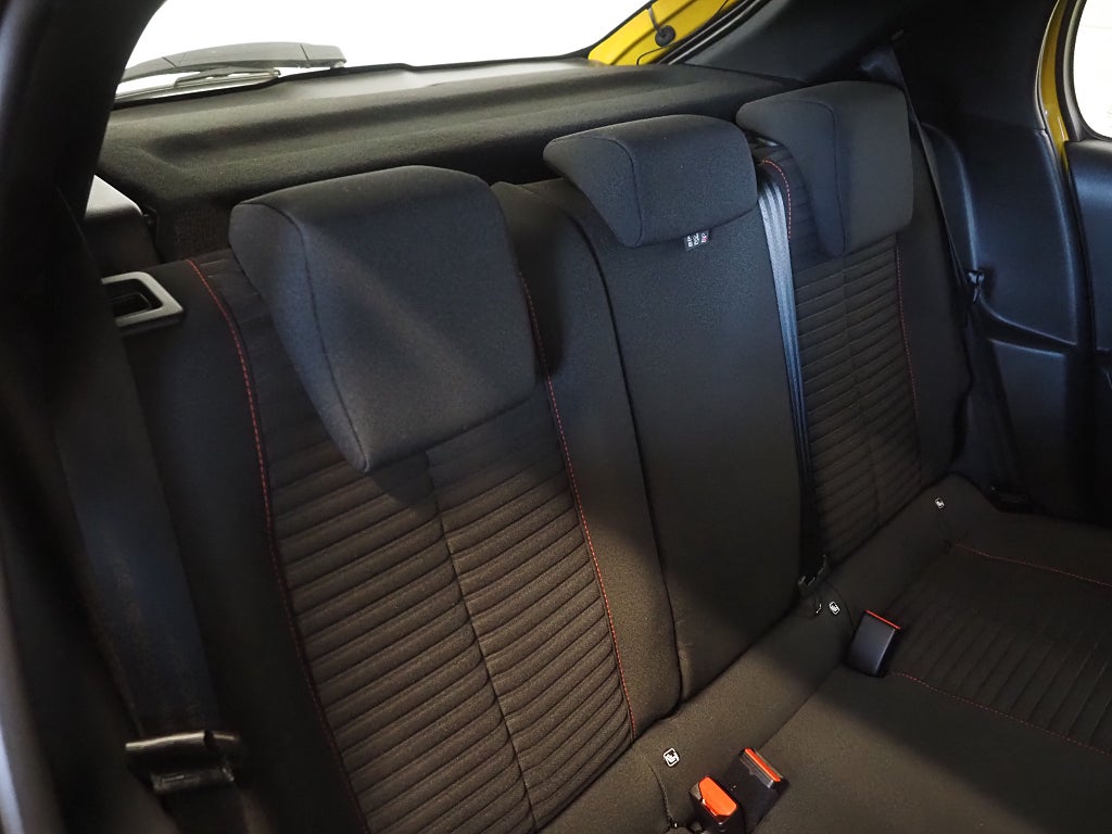 Peugeot 208 1.2 PureTech 75hk Active | Låga mil | M o K