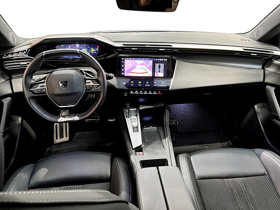 Bild på Peugeot 408 GT 1.2 PT 130hk Aut KUPEVÄRMARE - LACKFÖRSEGLING