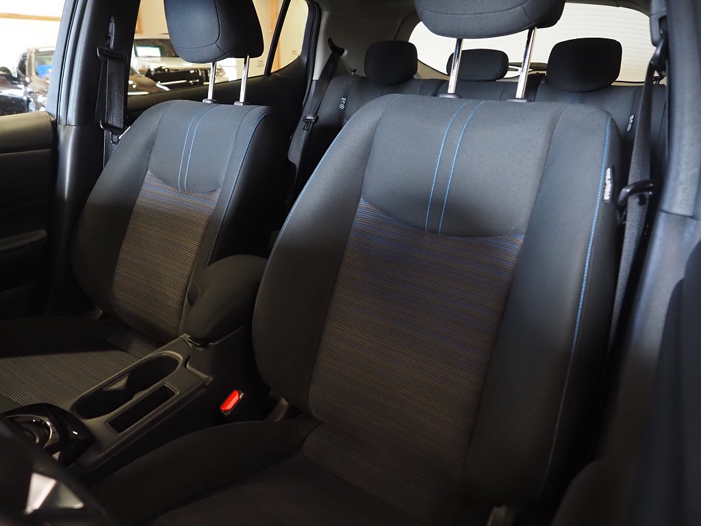 Nissan Leaf N-Connecta | 40kwh | 360° kamera | Värmepump | 2023