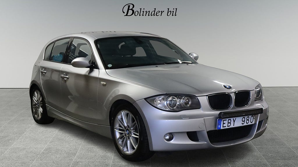BMW 120 i Advantage, Comfort, M Sport NY-BES 1 ÅRS GARANTI RÄNTA 1,95%