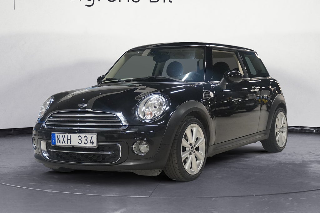 MINI Cooper 3,65% ränta D112hk 3dr Manuell Chili Navi PDC Metallic Servad