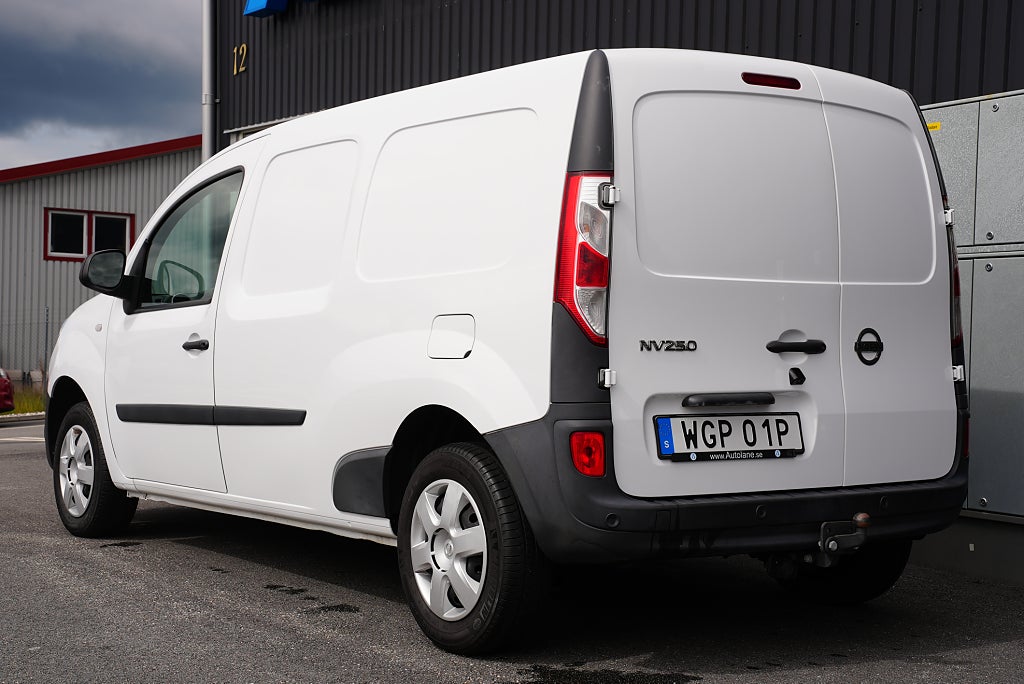 Nissan NV250 2.1t 1.5 dCi, Drag, Backkamera, MOMS, 3-sits 115hk