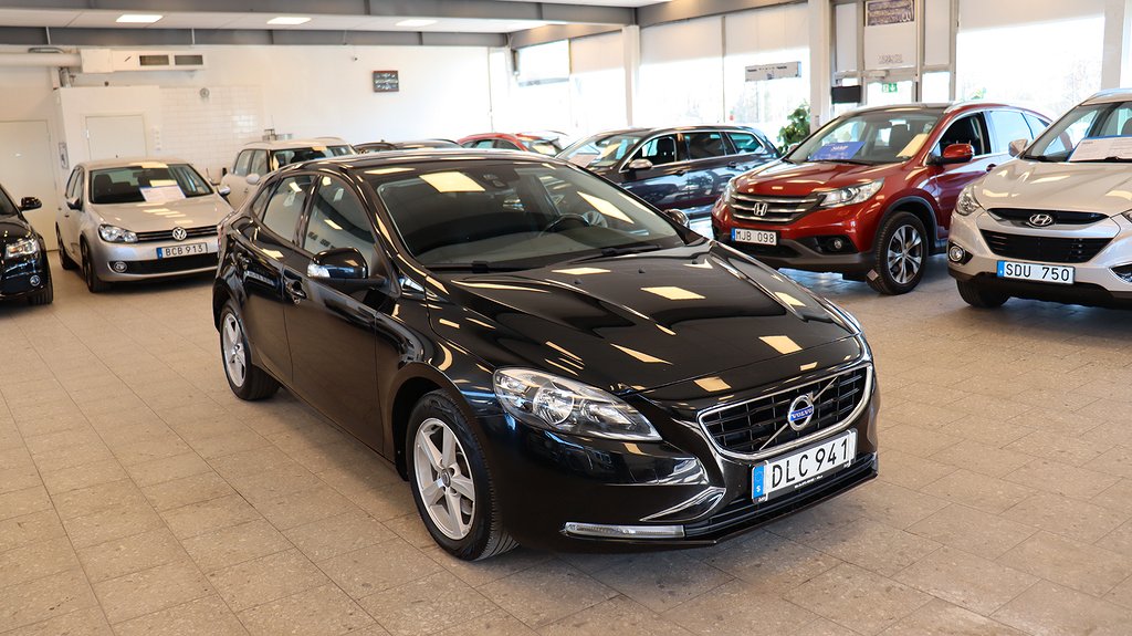 Volvo V40 T2 Kinetic 