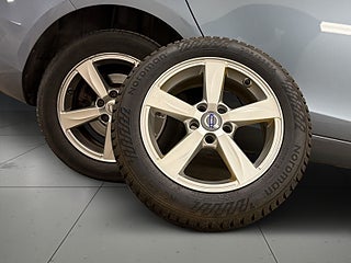 Volvo V40 T2 S&V-hjul/Pvärm/Farthållare/Bluetooth/Sätesvärm F&B
