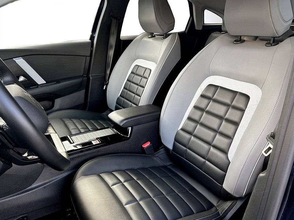 Bild på Citroen C4 Max Hybrid 145hk Aut B-KAMERA CARPLAY
