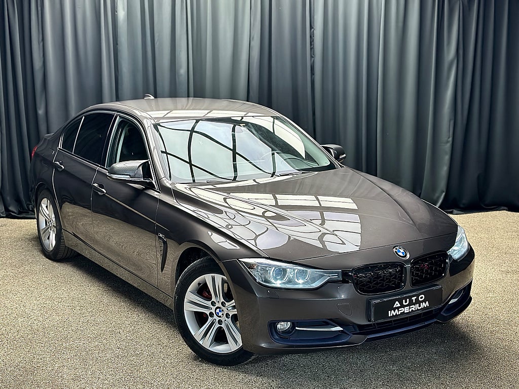 BMW 320 d xDrive Sedan Sport Line Drag P-sensorer