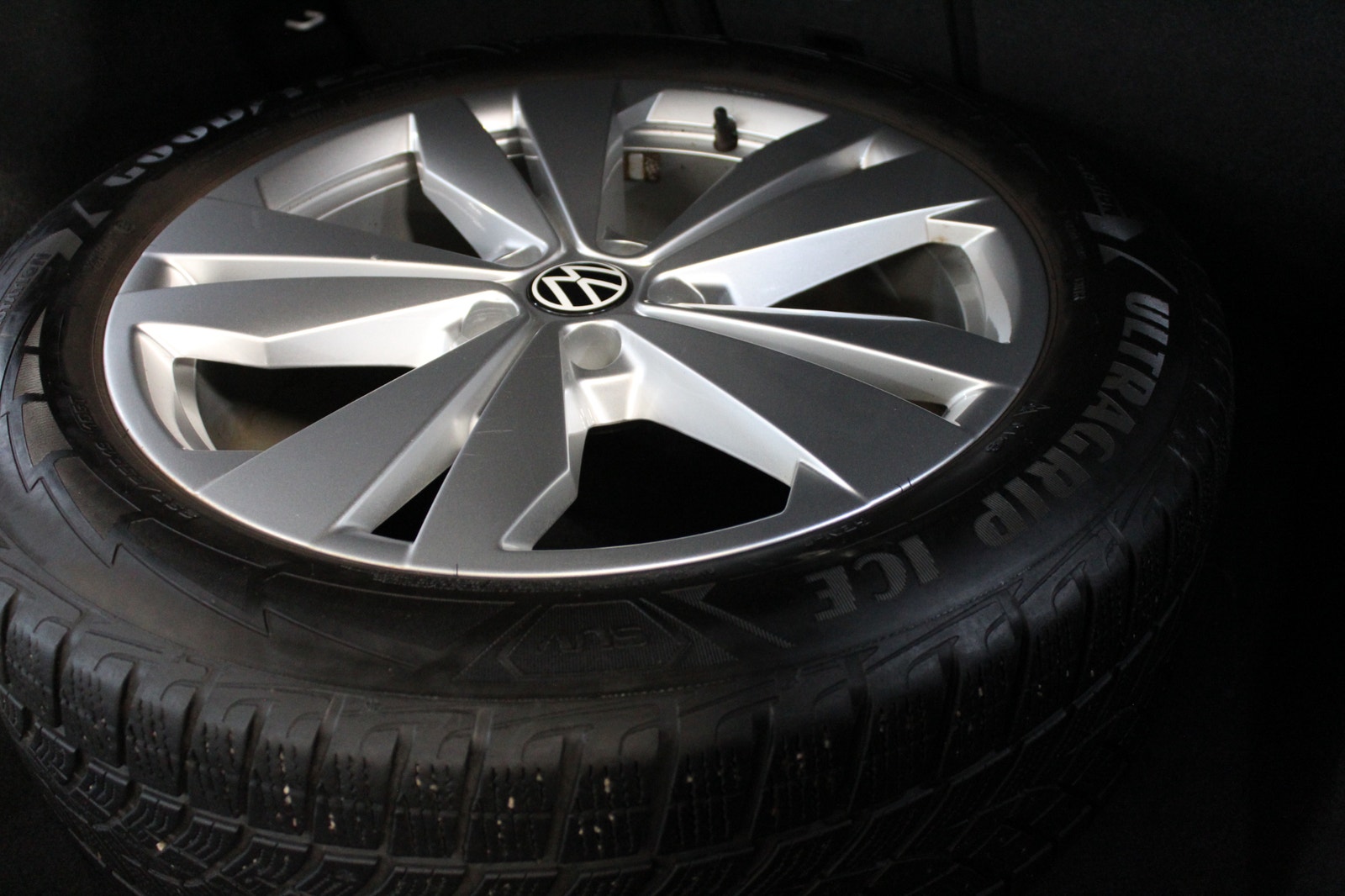 Volkswagen ID.4 GTX 77 kWh 299HK, 4Motion, S&V-hjul 2022 - miniatyr 17