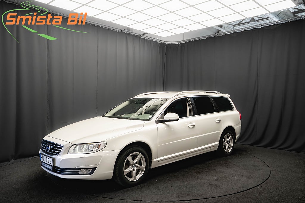 Volvo V70 D4 AWD SUMMUM LÄDER D-VÄRMARE ELSTOL RATTVÄRME 181hk