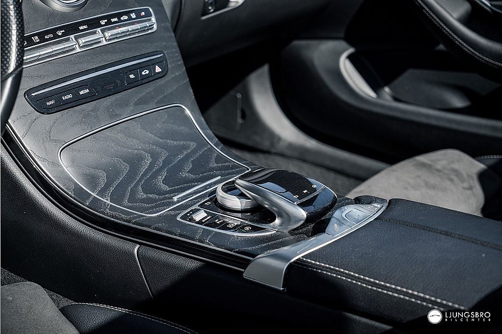 Mercedes-Benz C 200 Cabriolet AMG 184hk / 360 / Burmester / SE SPEC