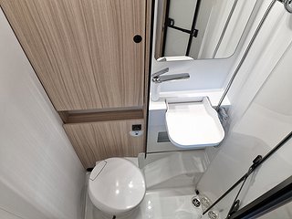 Husbil-halvintegrerad Sun Living C 70 DL 14 av 14