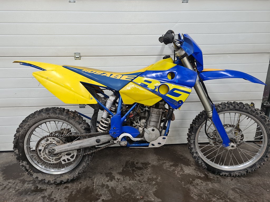 Husaberg 400 E I FINT SKICK 22000 KR 