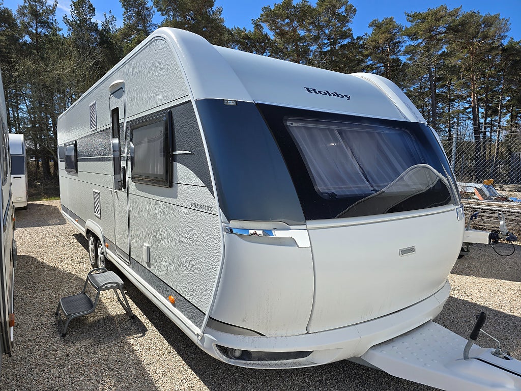 Hobby 720 WQC Prestige *Queensbed *Alde *Ugn *1 ägare