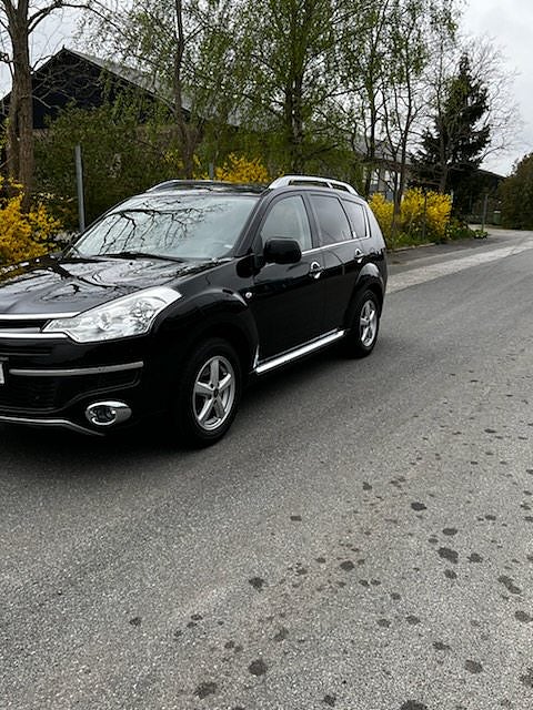 Citroën C-Crosser 2.2 HDi 4WD 7-sits 