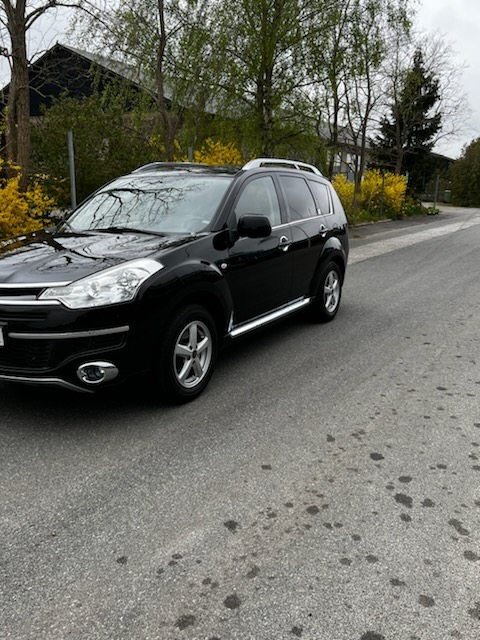 Citroen C-Crosser