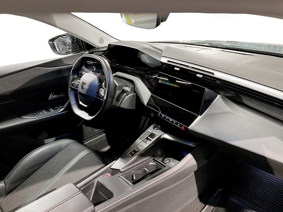 Bild på Peugeot 308 5D Allure PHEV 180hk Aut - CARPLAY, B-KAMERA