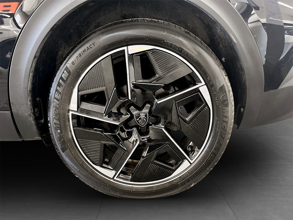 Bild på Peugeot 408 GT 1.2 PT 130hk Aut B-KAMERA MASSAGE