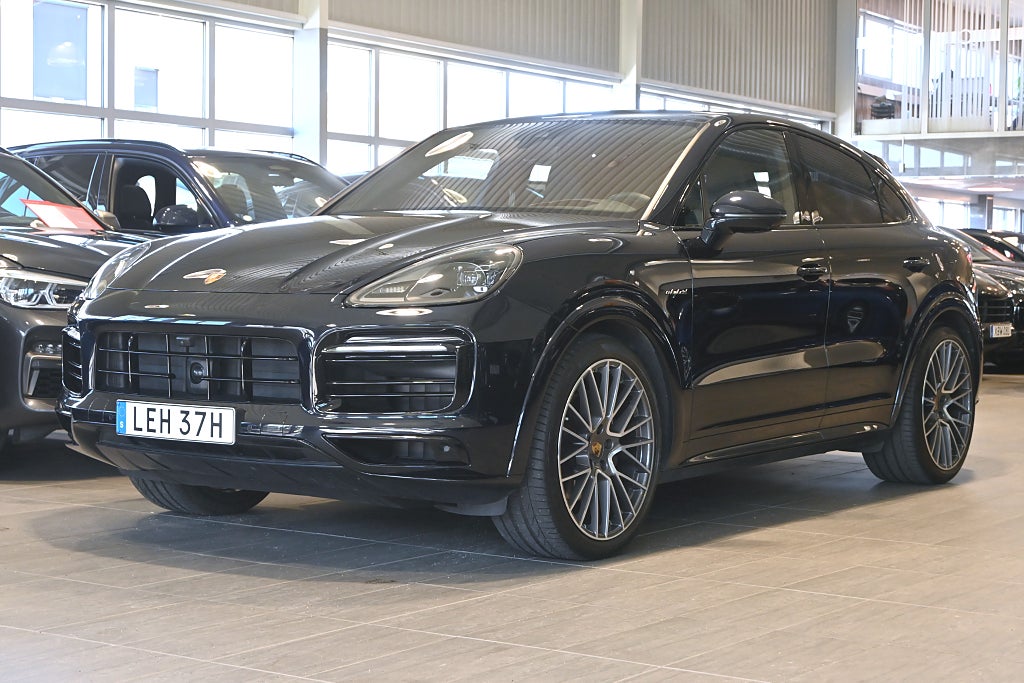 Porsche Cayenne E-Hybrid Coupé 462hk Platinum Ed. SportDesign 22" HUD